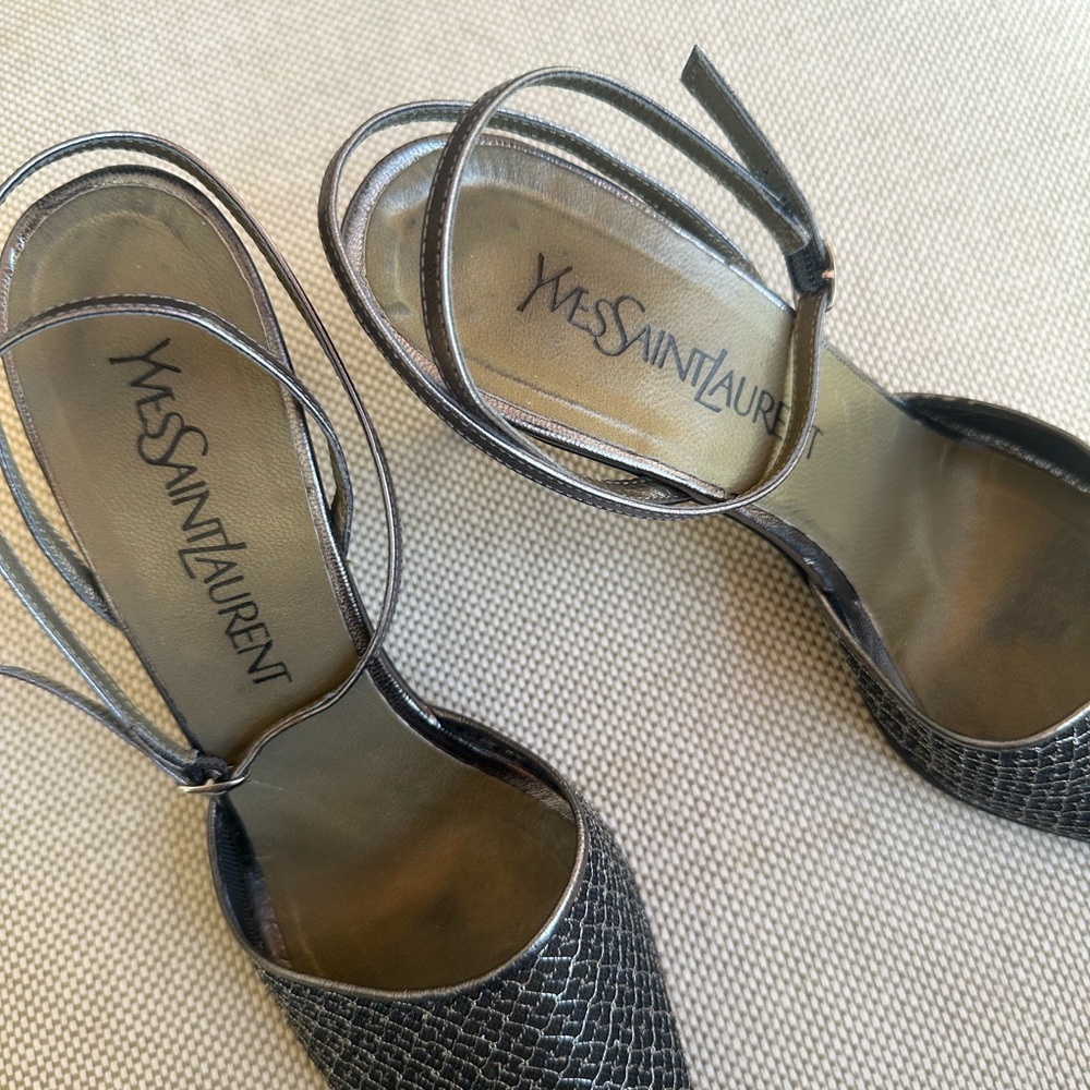 Vintage YSL metallic mesh heels - Picture 3 of 14